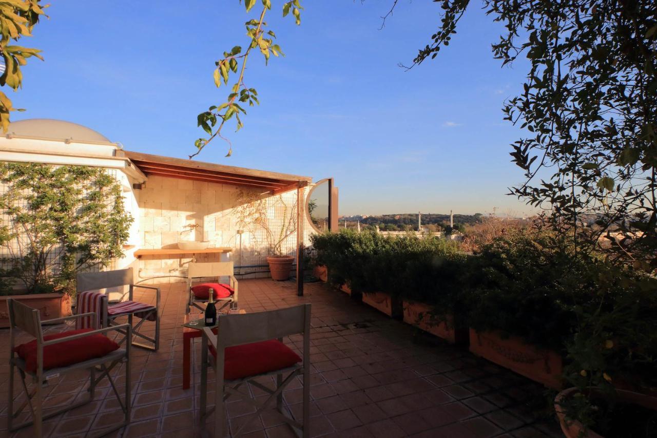 شقة Beautiful Loft In Ponte Milvio With Terrace روما المظهر الخارجي الصورة