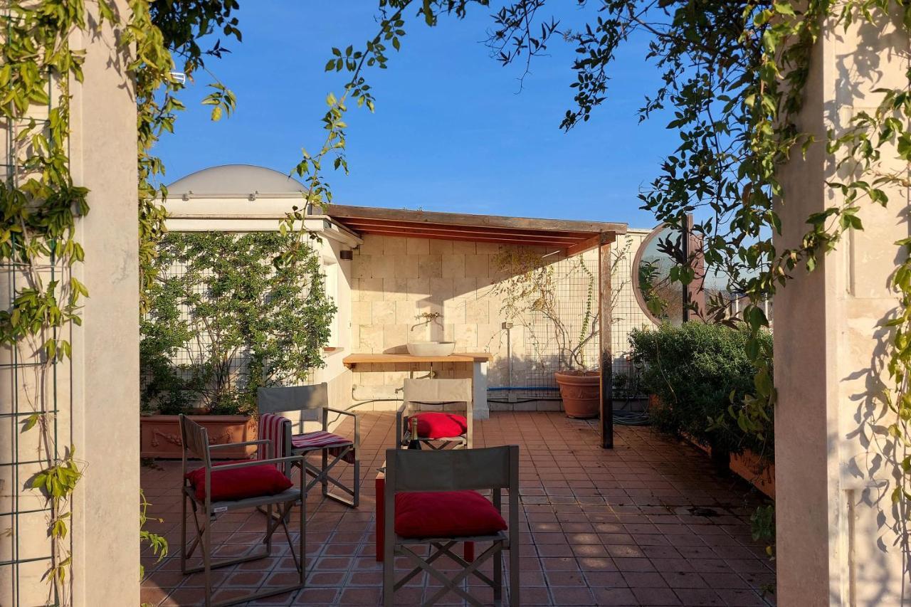 شقة Beautiful Loft In Ponte Milvio With Terrace روما المظهر الخارجي الصورة