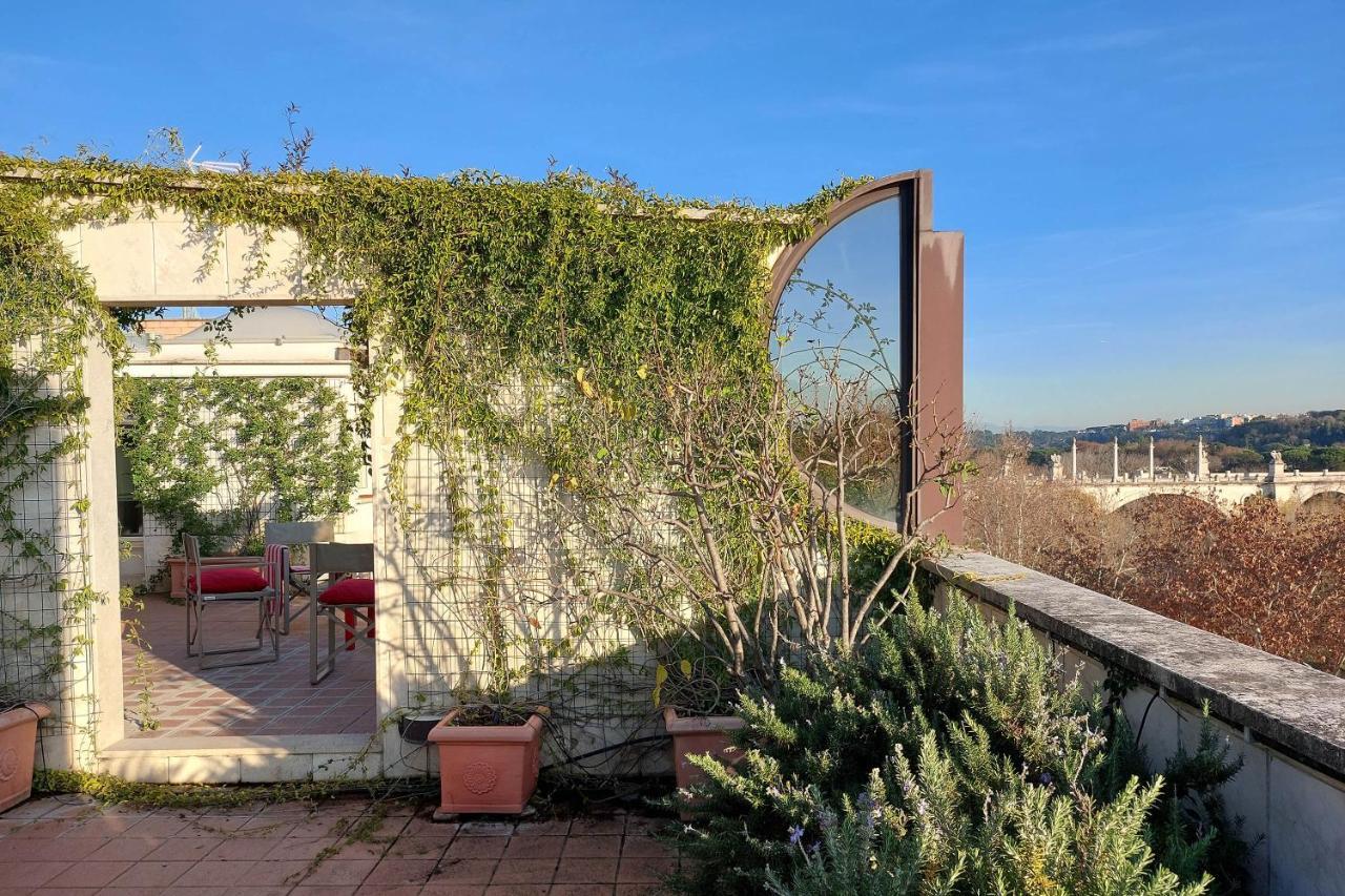شقة Beautiful Loft In Ponte Milvio With Terrace روما المظهر الخارجي الصورة