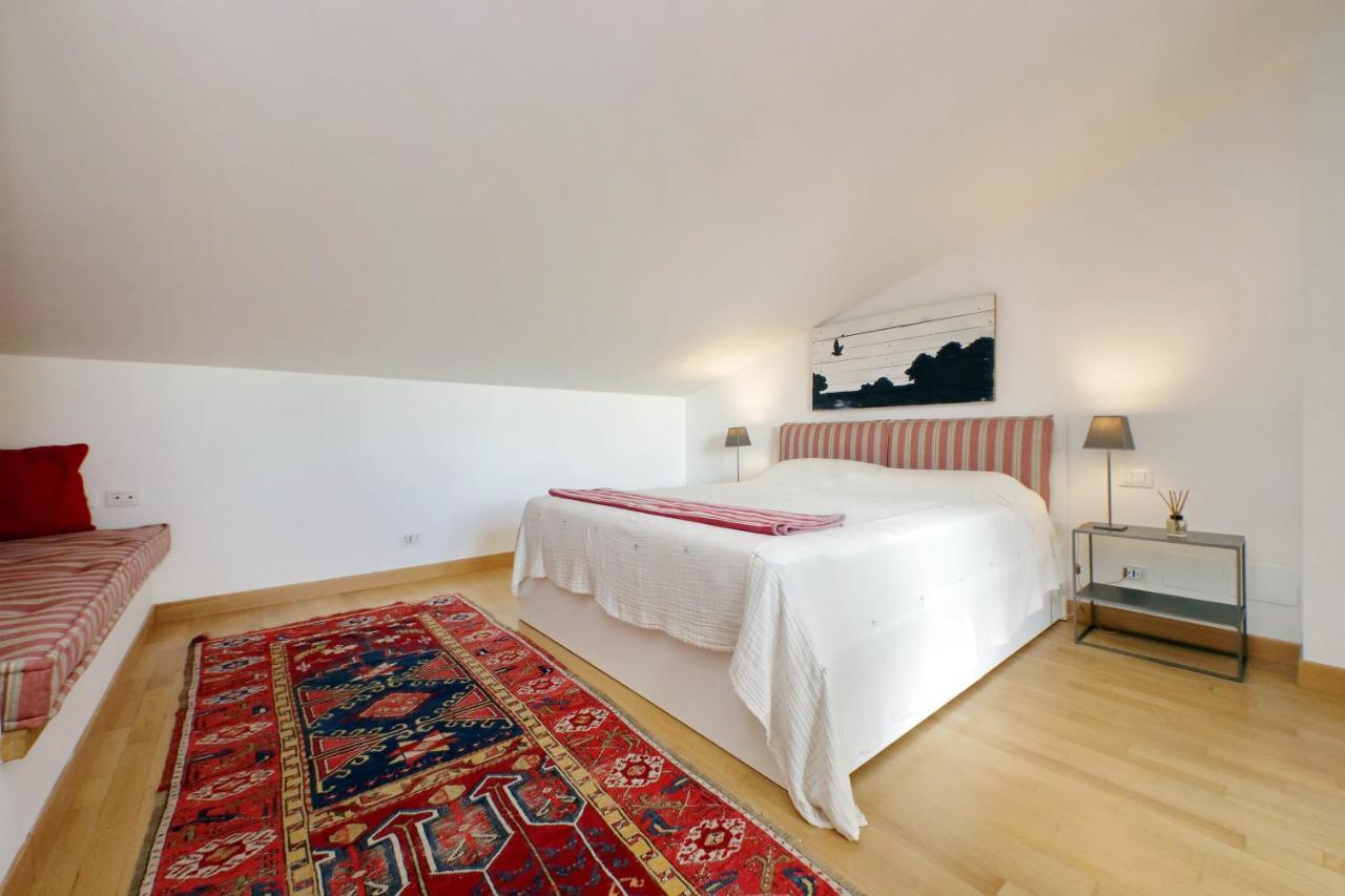شقة Beautiful Loft In Ponte Milvio With Terrace روما المظهر الخارجي الصورة