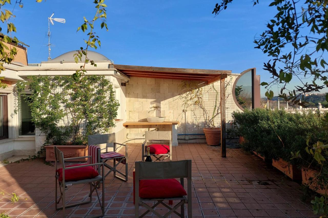 شقة Beautiful Loft In Ponte Milvio With Terrace روما المظهر الخارجي الصورة