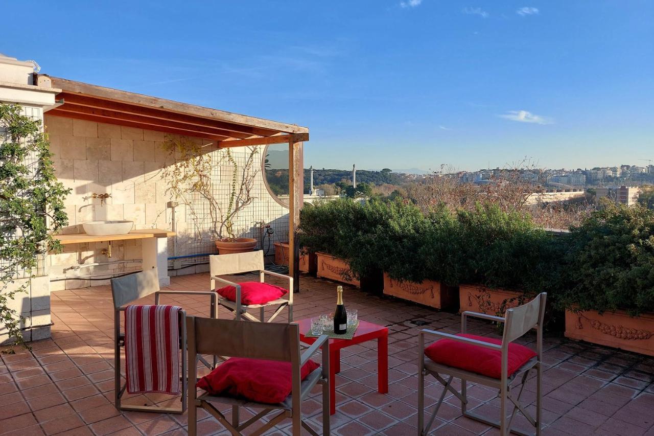 شقة Beautiful Loft In Ponte Milvio With Terrace روما المظهر الخارجي الصورة